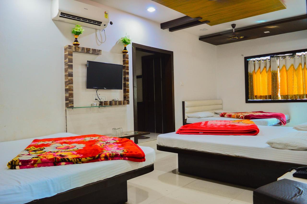 Hotel Shree Dwarkadhish Palace Ujjain Dış mekan fotoğraf
