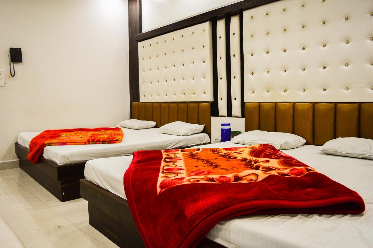 Hotel Shree Dwarkadhish Palace Ujjain Dış mekan fotoğraf